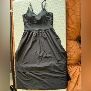 Athleta Elation V-Neck Hybrid Dress